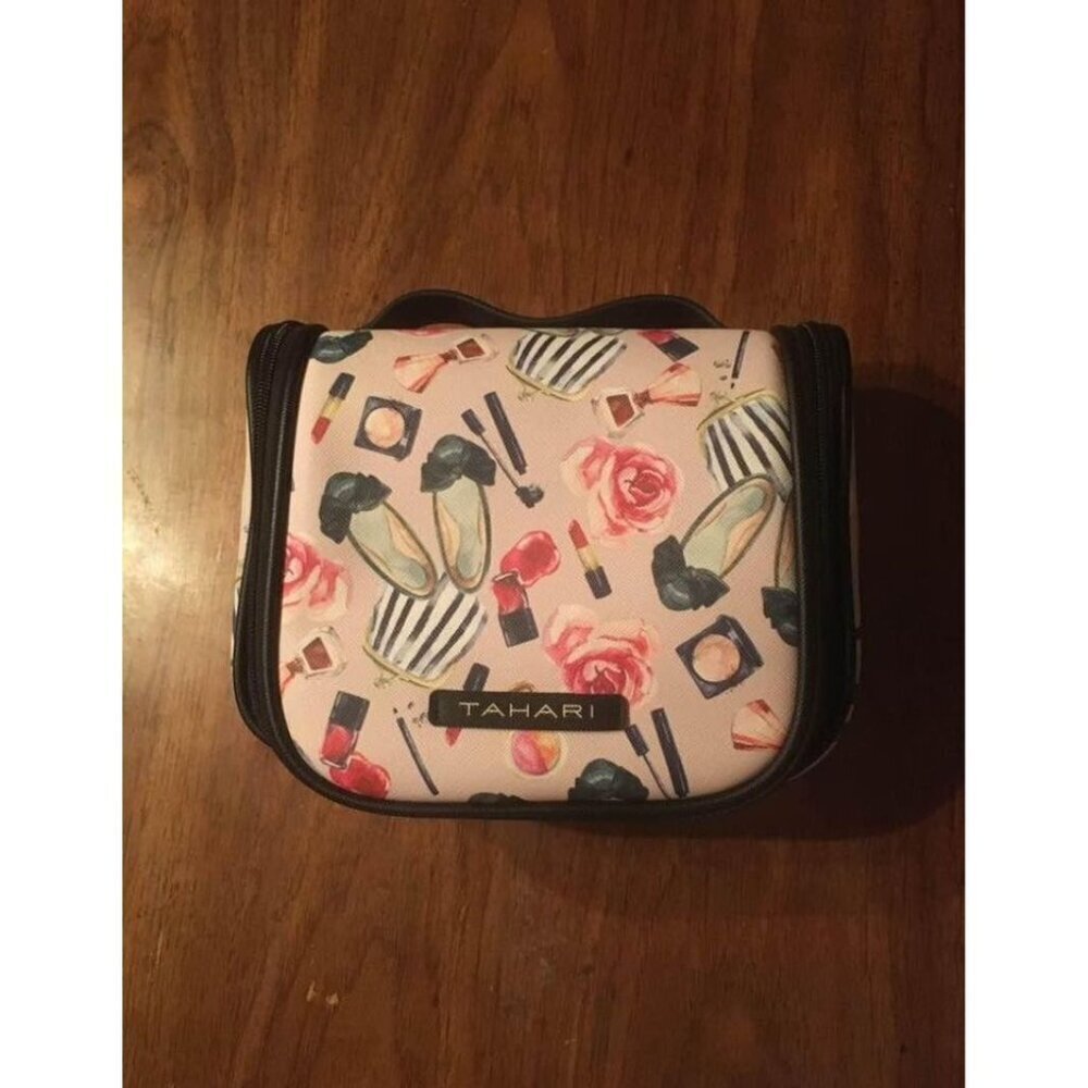 Tahari Toiletry Cosmetics Travel Bag